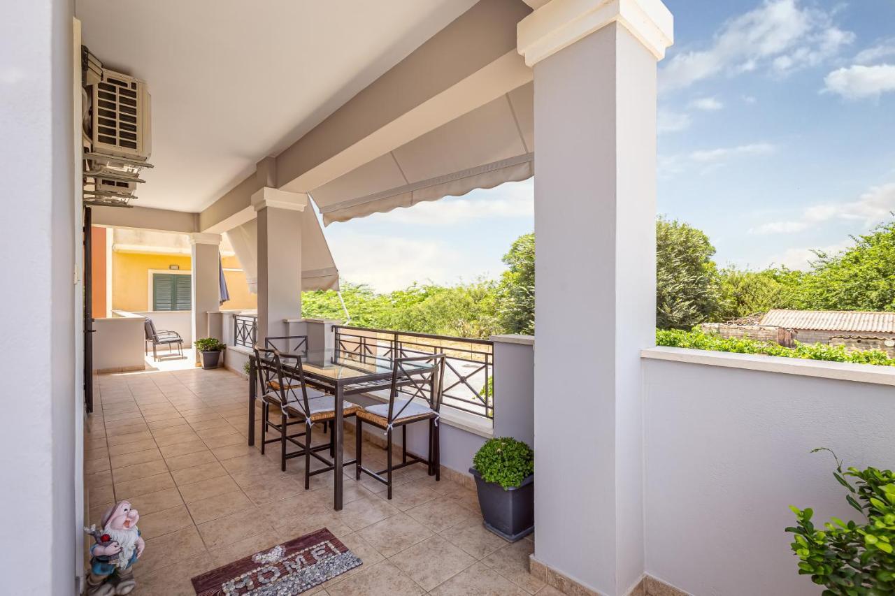 Sulposto House - Free Parking Near Corfu Town Apartman Alepú Kültér fotó